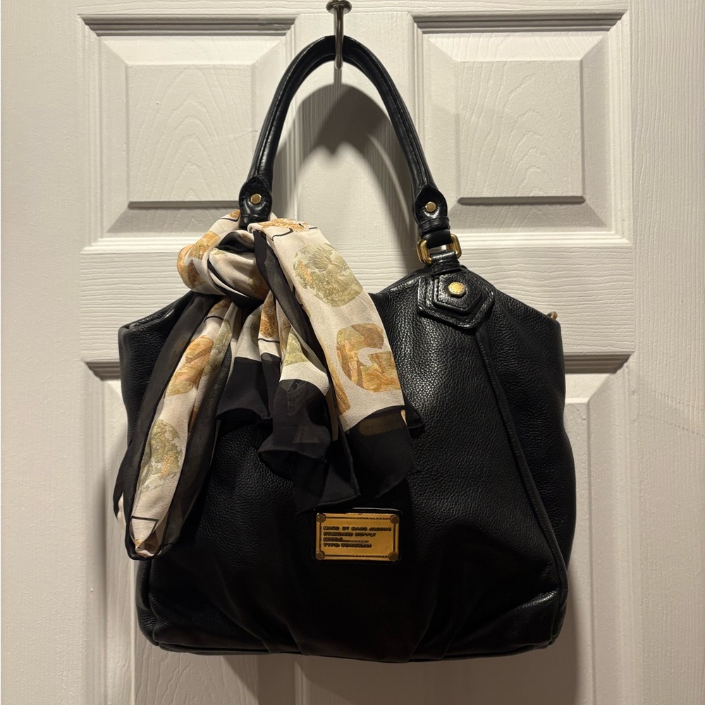 ‼️SOLD‼️Marc By Marc Jacobs Black Shoulder Tote Bag Classic Q Francesca